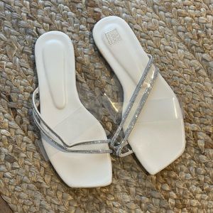 Dress Flat Sandal